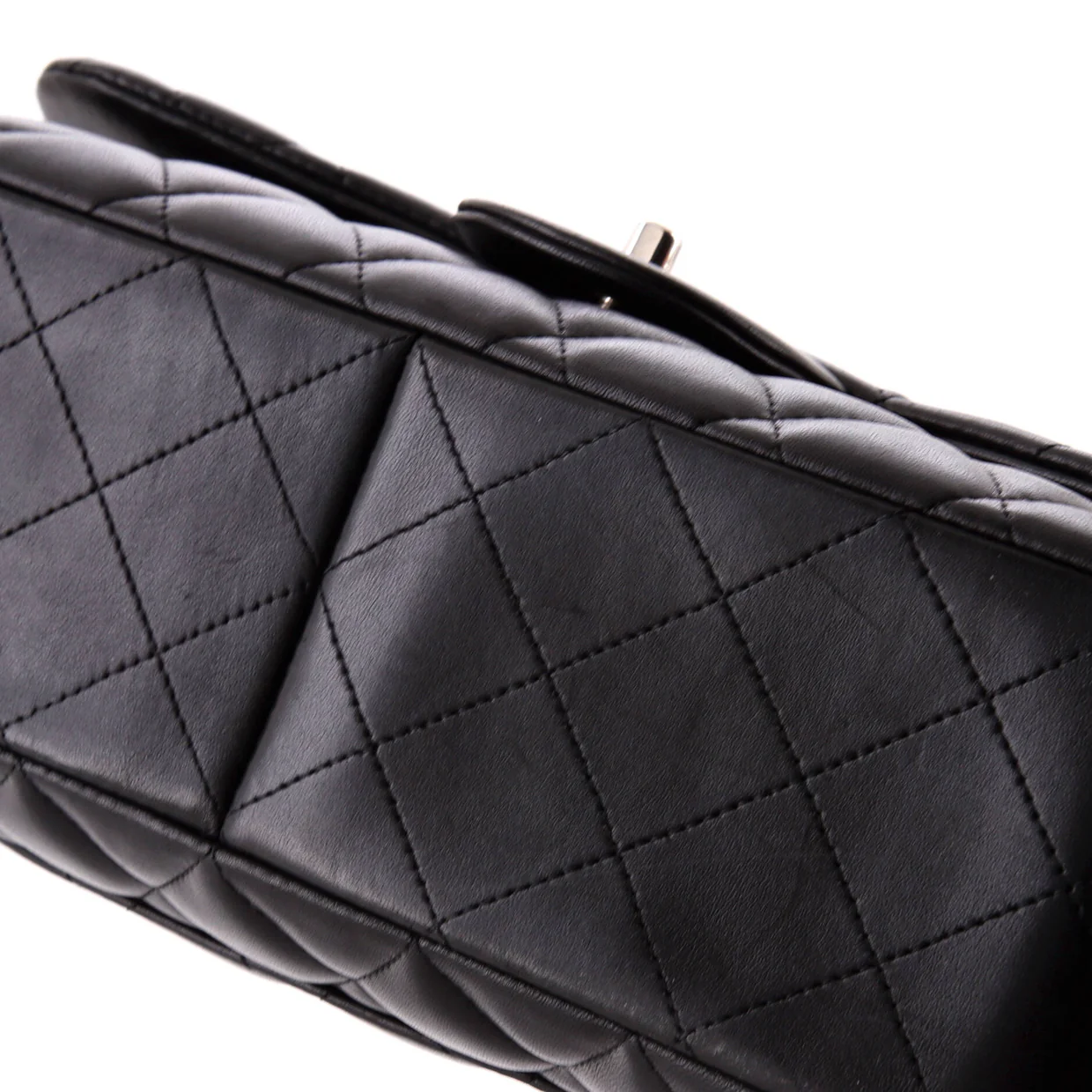 Classic Single Flap Bag Quilted Lambskin Jumbo - Deep Luxury