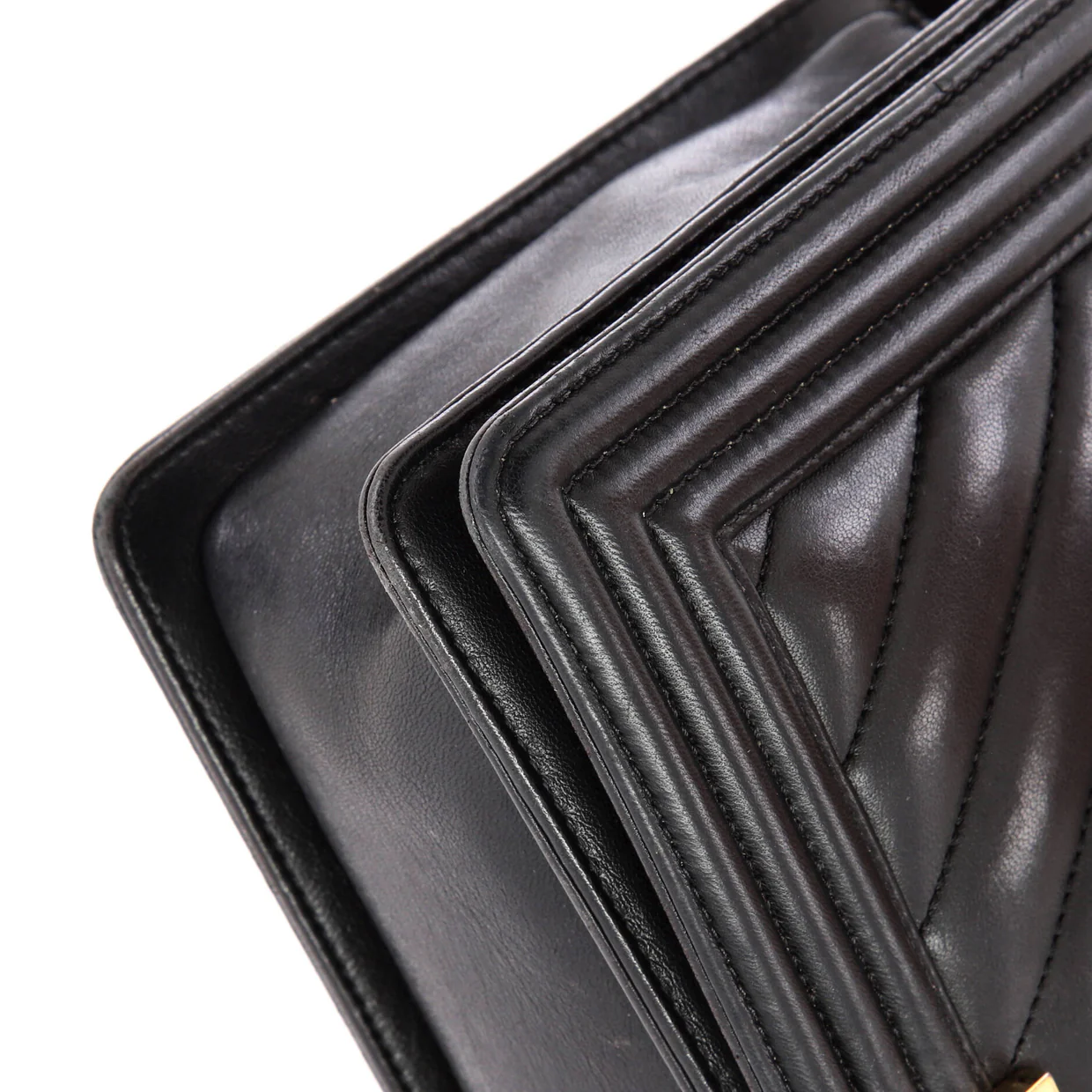 Boy Flap Bag Chevron Lambskin New Medium - Deep Luxury