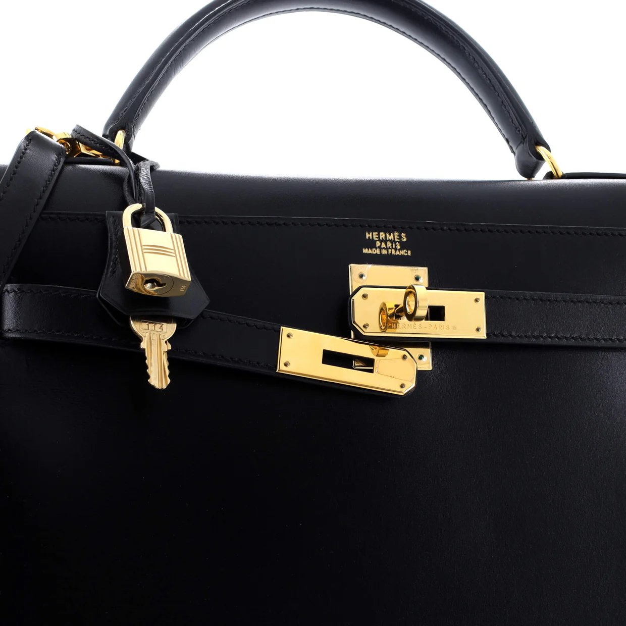Kelly Handbag Noir Box Calf with Gold Hardware 32 - Deep Luxury