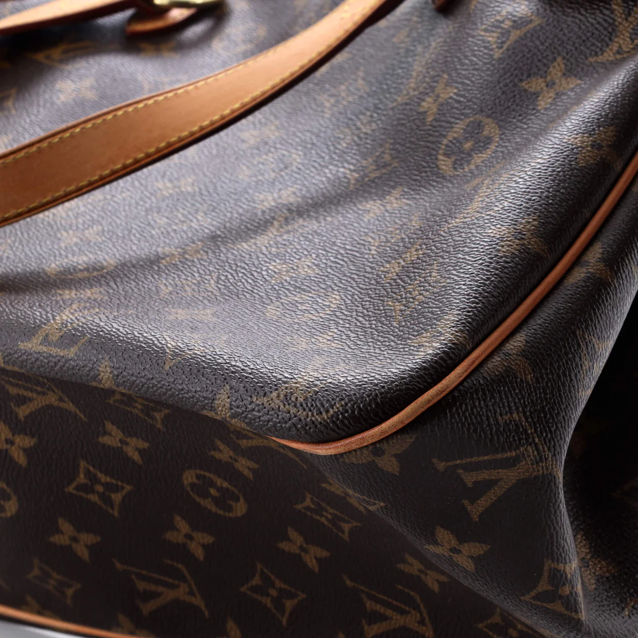 Batignolles Handbag Monogram Canvas Horizontal - Deep Luxury