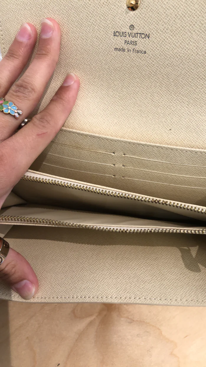 Sarah Wallet Damier - Deep Luxury