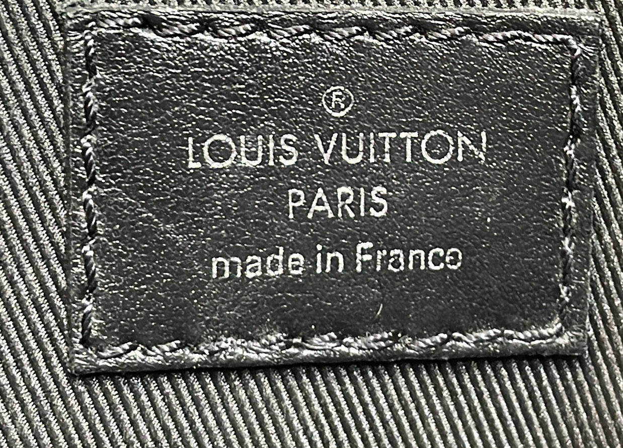 Steamer Messenger Bag Monogram Taurillon Leather - Deep Luxury