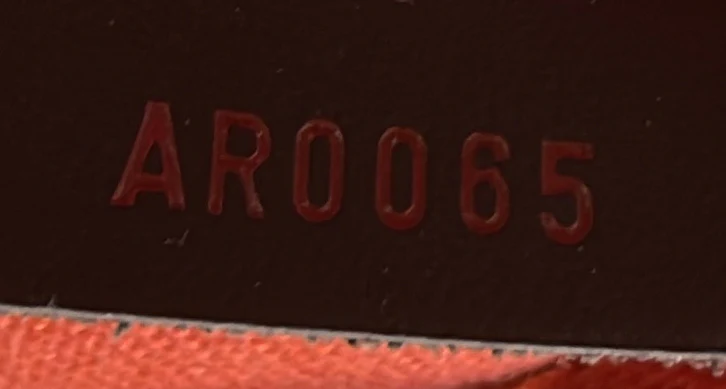 Illovo Handbag Damier MM - Deep Luxury