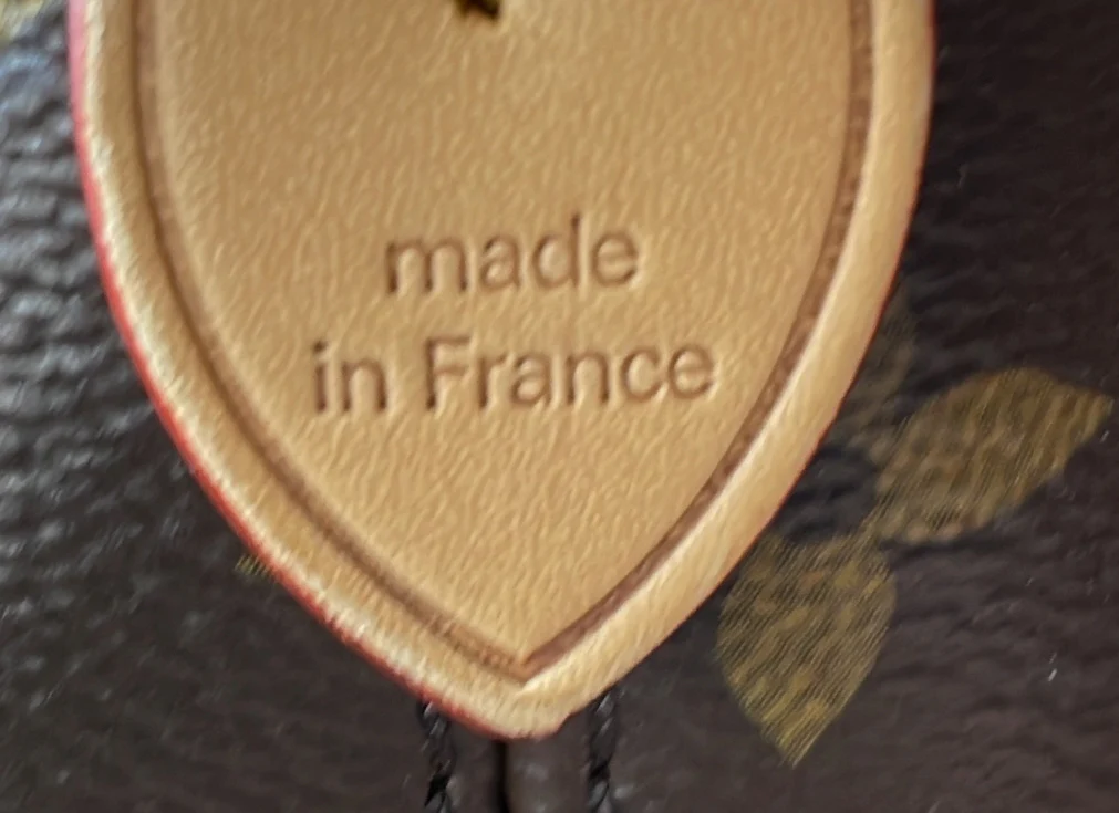 Boetie Zipped Tote Monogram Canvas MM - Deep Luxury