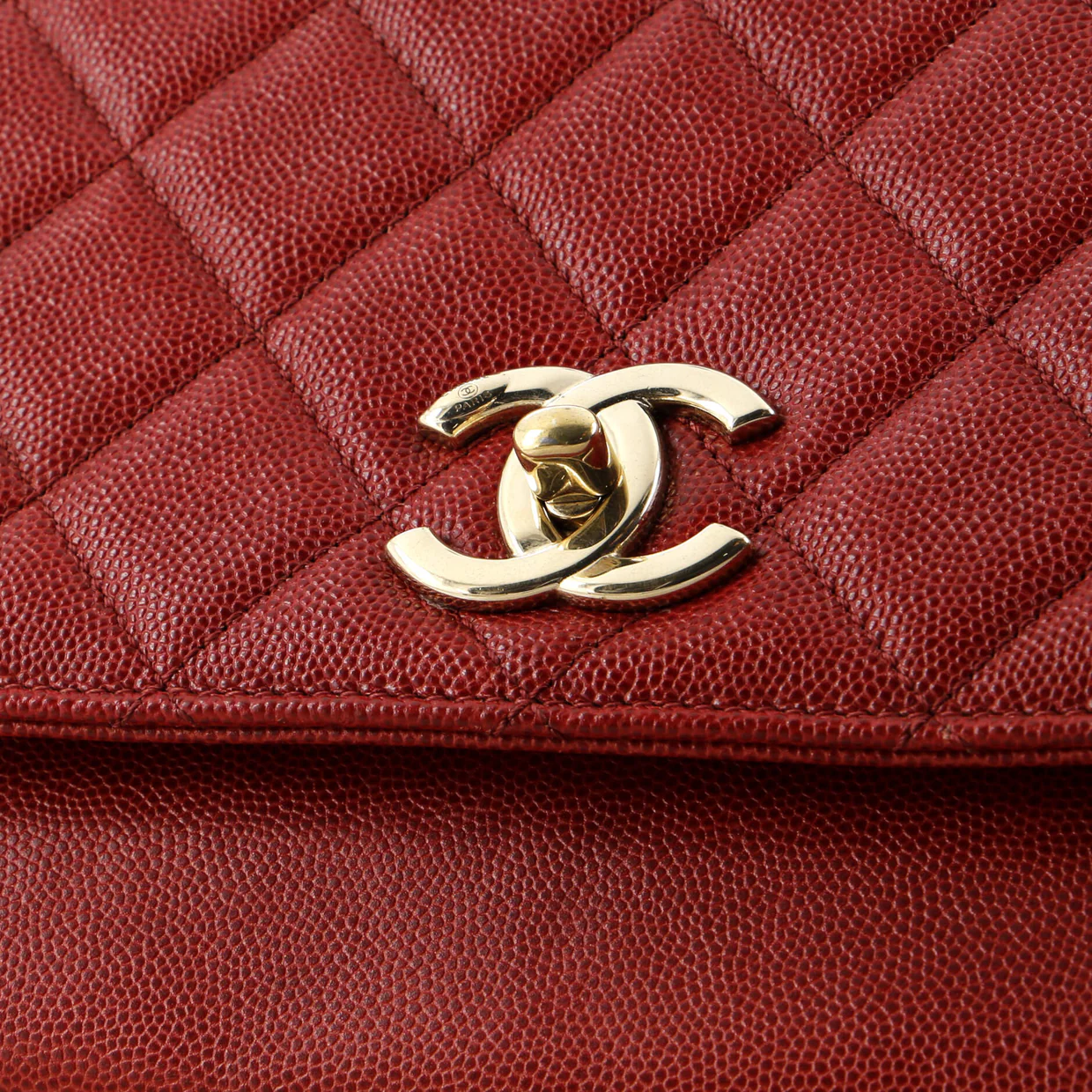 Business Affinity Flap Bag Quilted Caviar Large - Deep Luxury