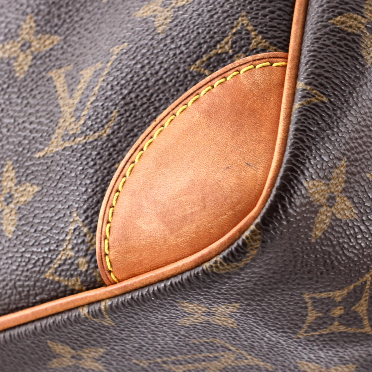 Trocadero Handbag Monogram Canvas 27 - Deep Luxury