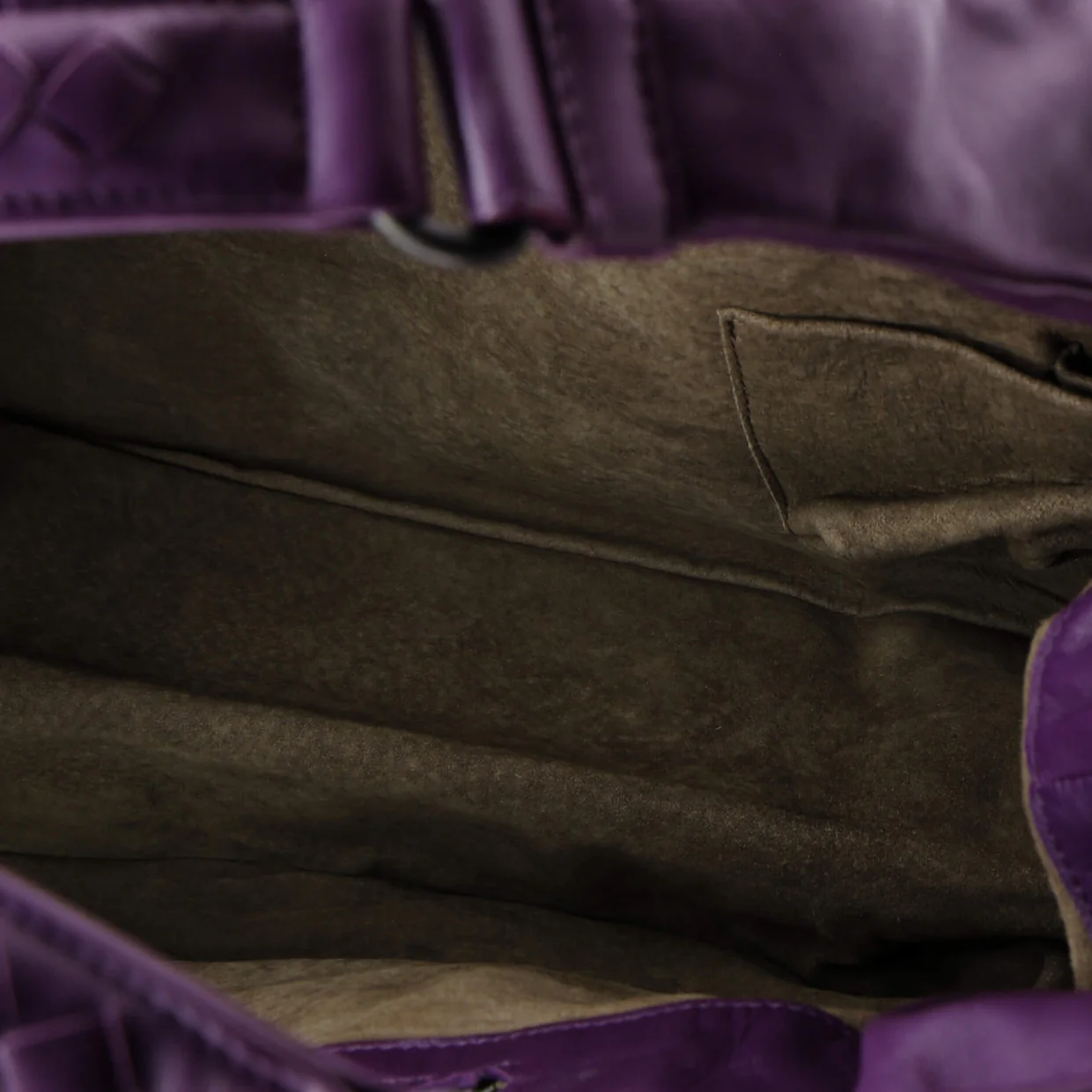 Campana Hobo Intrecciato Nappa Small - Deep Luxury