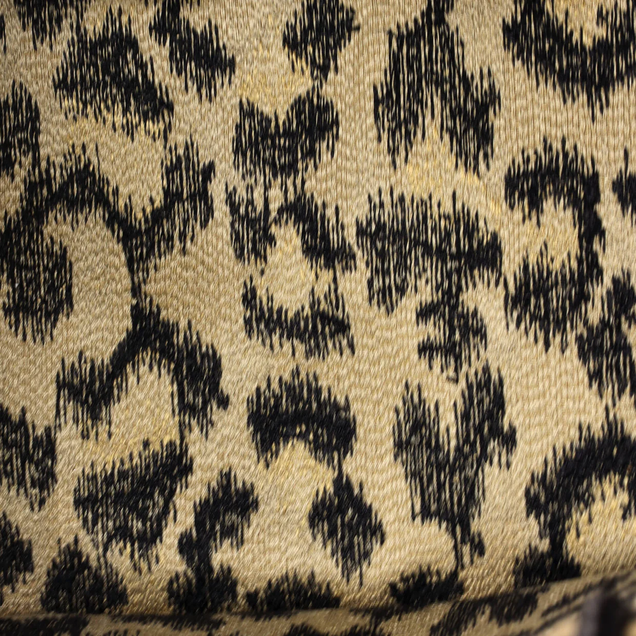 Book Tote Mizza Embroidered Canvas Small - Deep Luxury