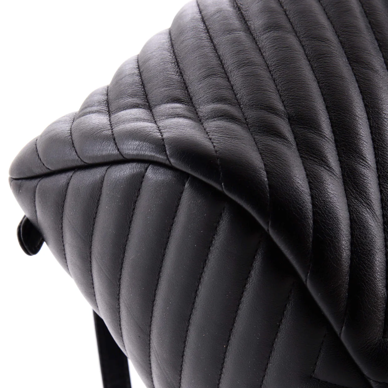 Urban Spirit Backpack Chevron Leather Small - Deep Luxury