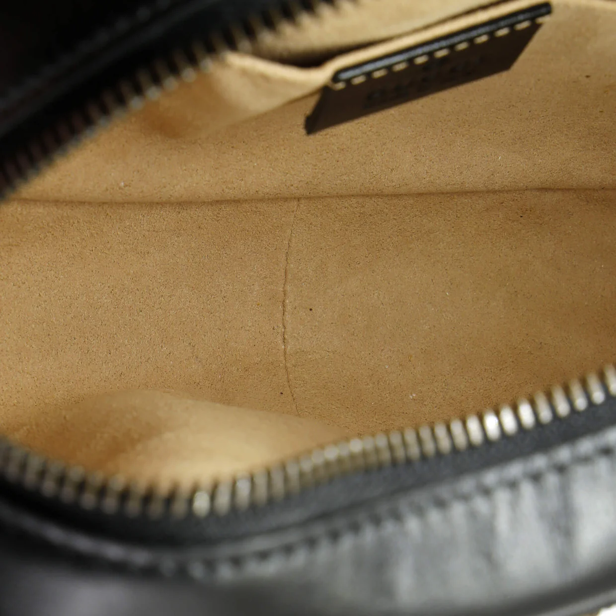 GG Marmont Shoulder Bag Matelasse Leather Mini - Deep Luxury