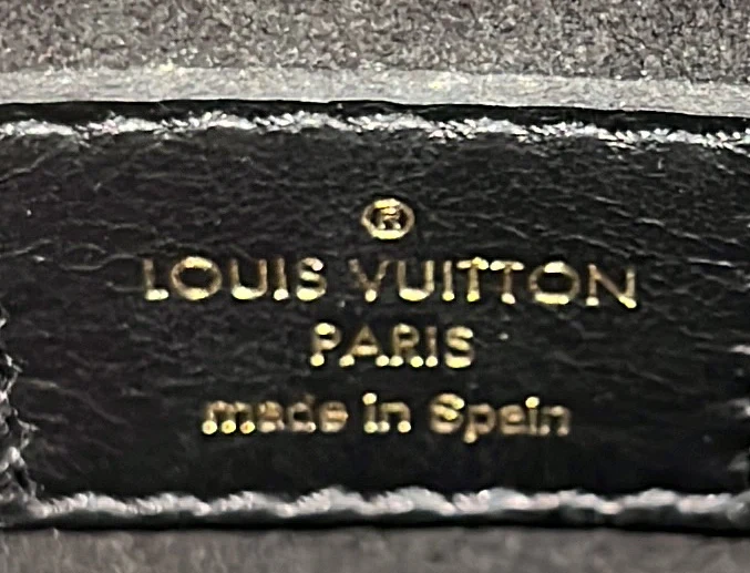 On My Side Tote Leather with Monogram Canvas PM - Deep Luxury