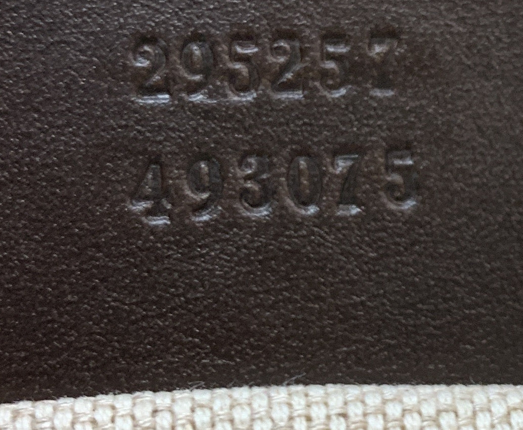 Front Zip Flat Messenger Bag GG Coated Canvas Medium - Deep Luxury