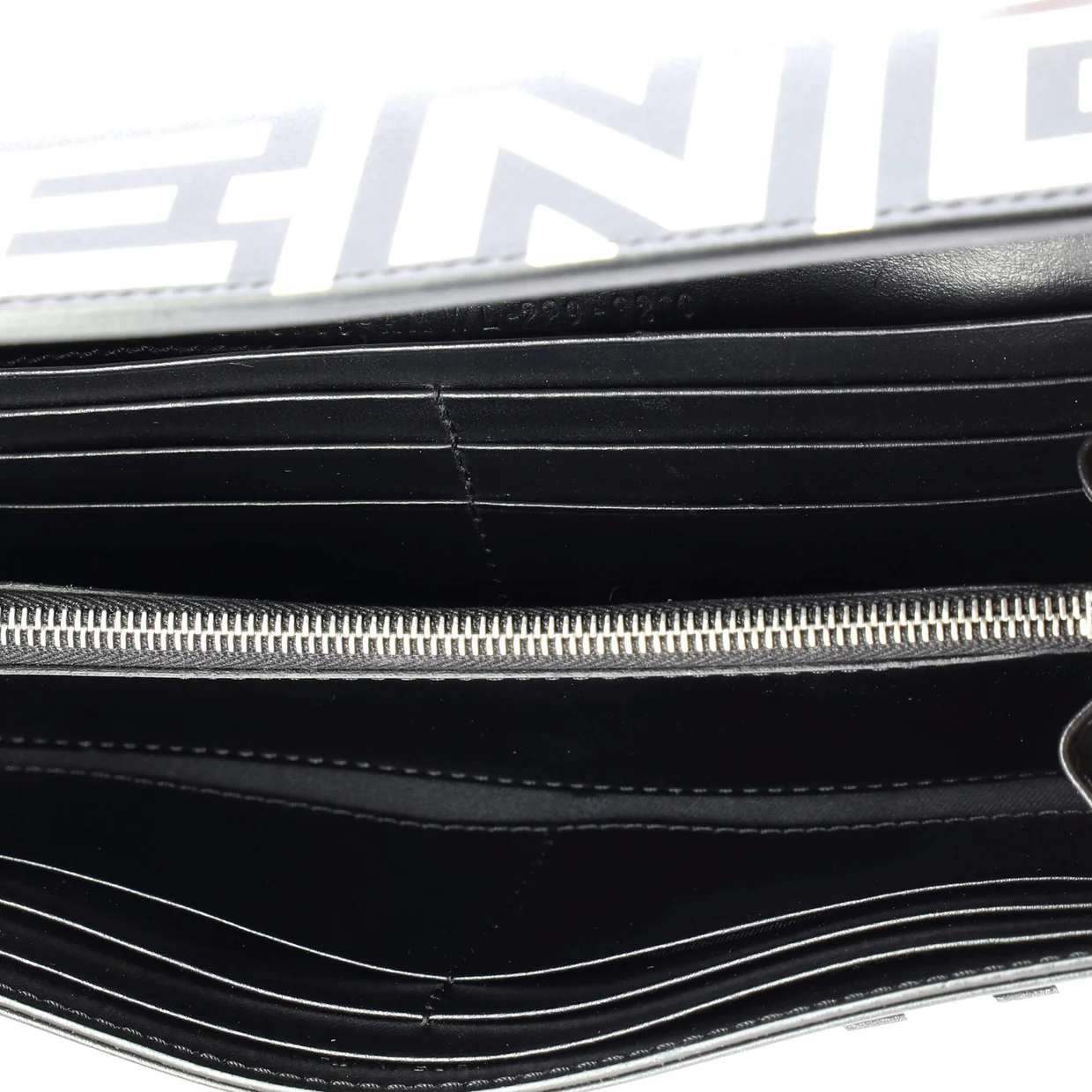x Marc Jacobs Wallet on Chain Printed Leather - Deep Luxury