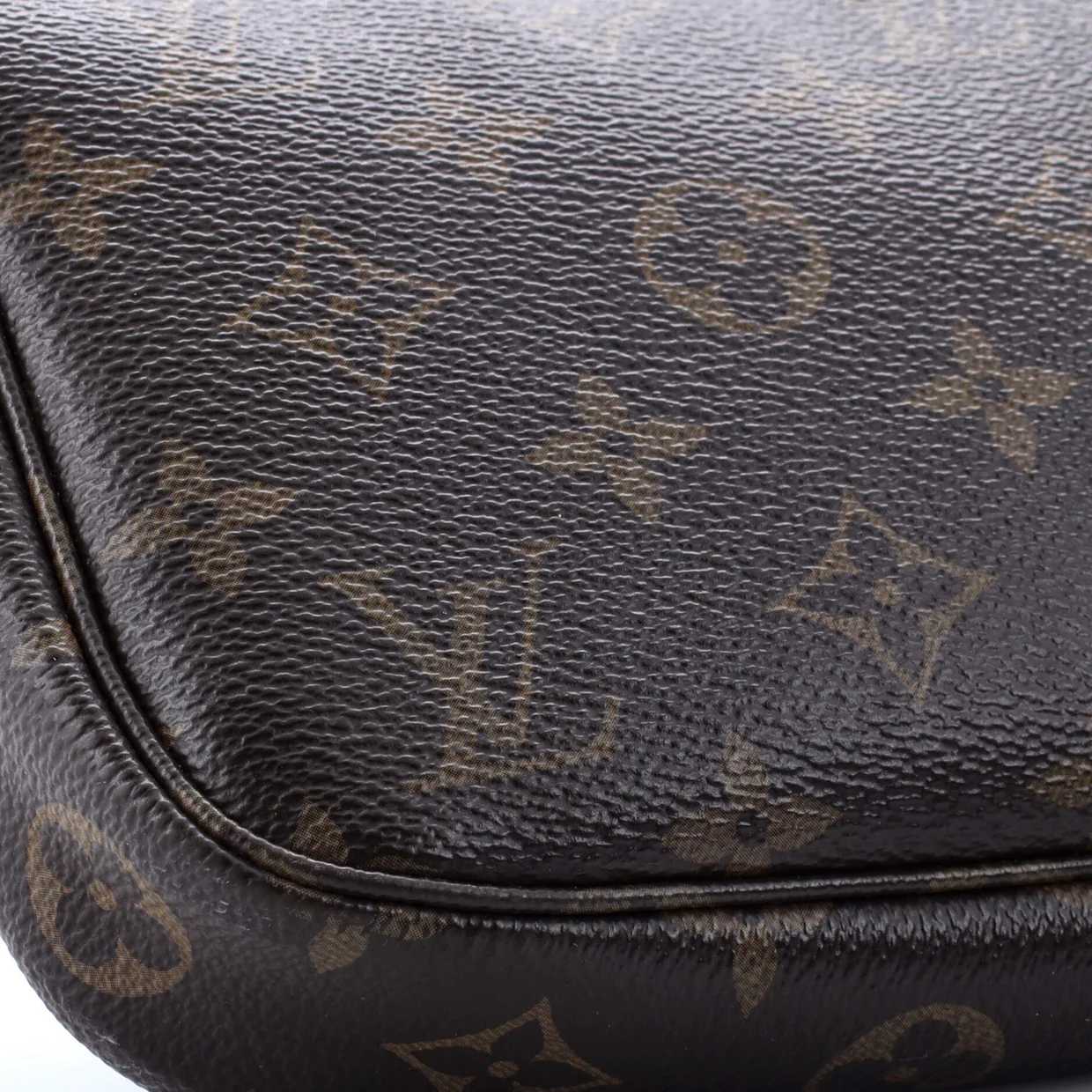 Pochette Accessoires NM Monogram Canvas - Deep Luxury