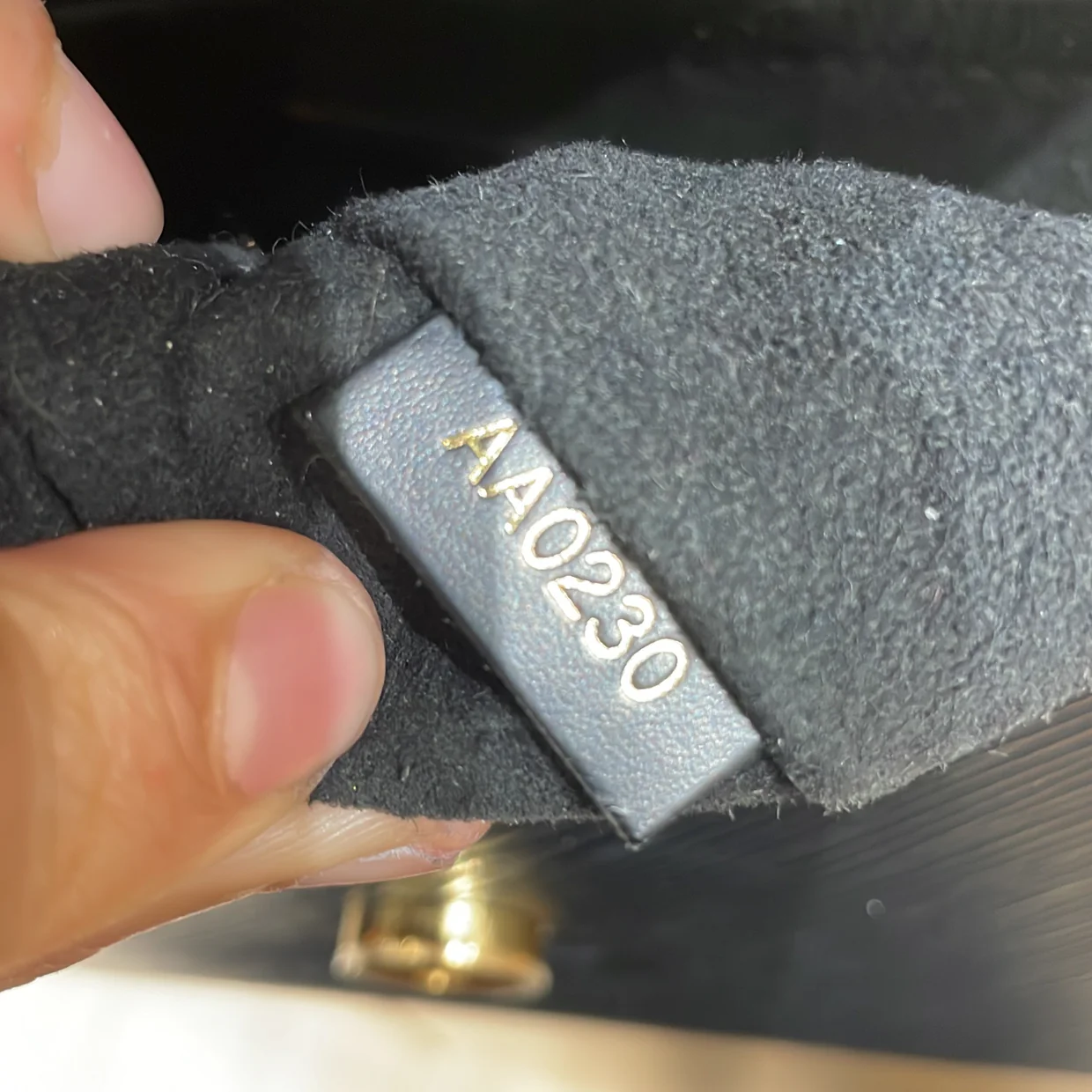 Locky Handbag Epi Leather BB - Deep Luxury