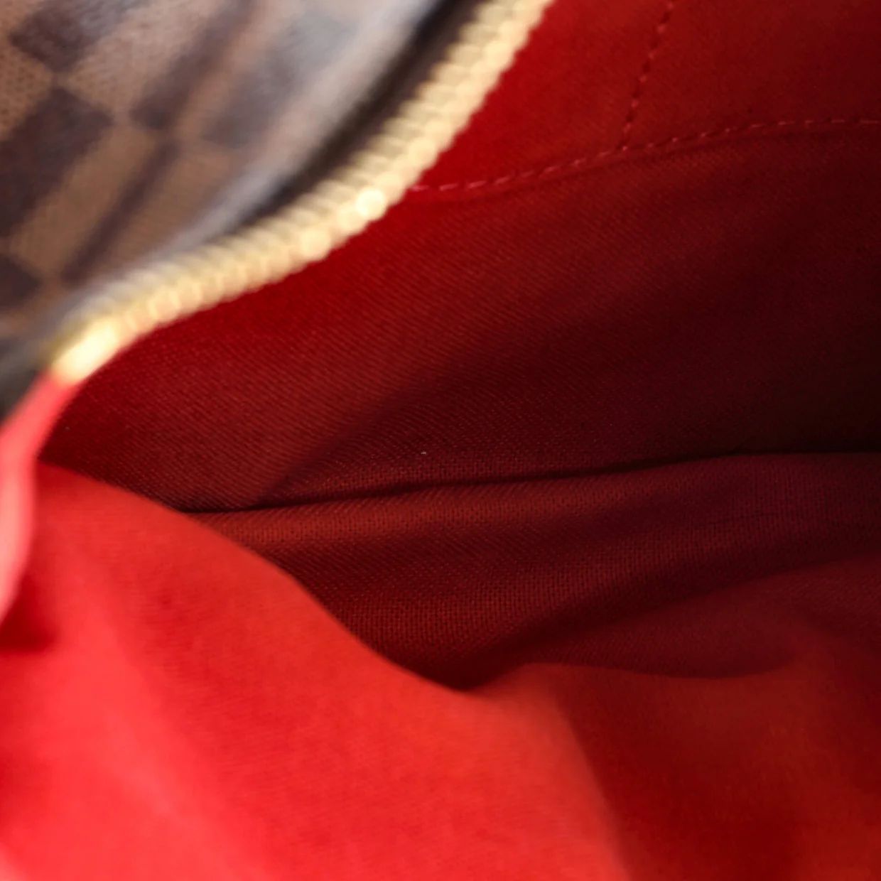 Bloomsbury Handbag Damier PM - Deep Luxury