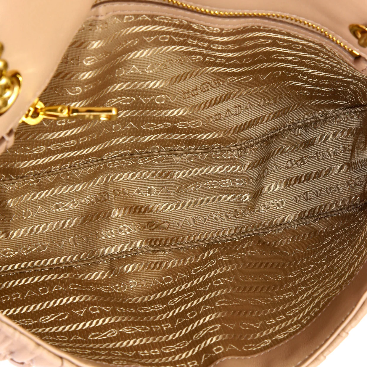 Chain Flap Shoulder Bag Nappa Gaufre Small - Deep Luxury