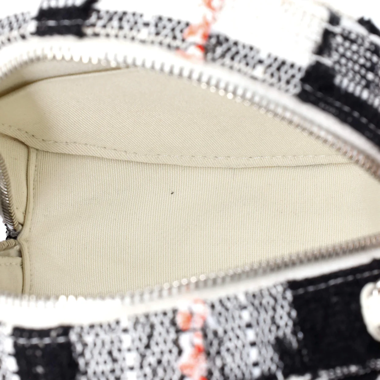 Round Clutch with Chain Quilted Tweed Mini - Deep Luxury