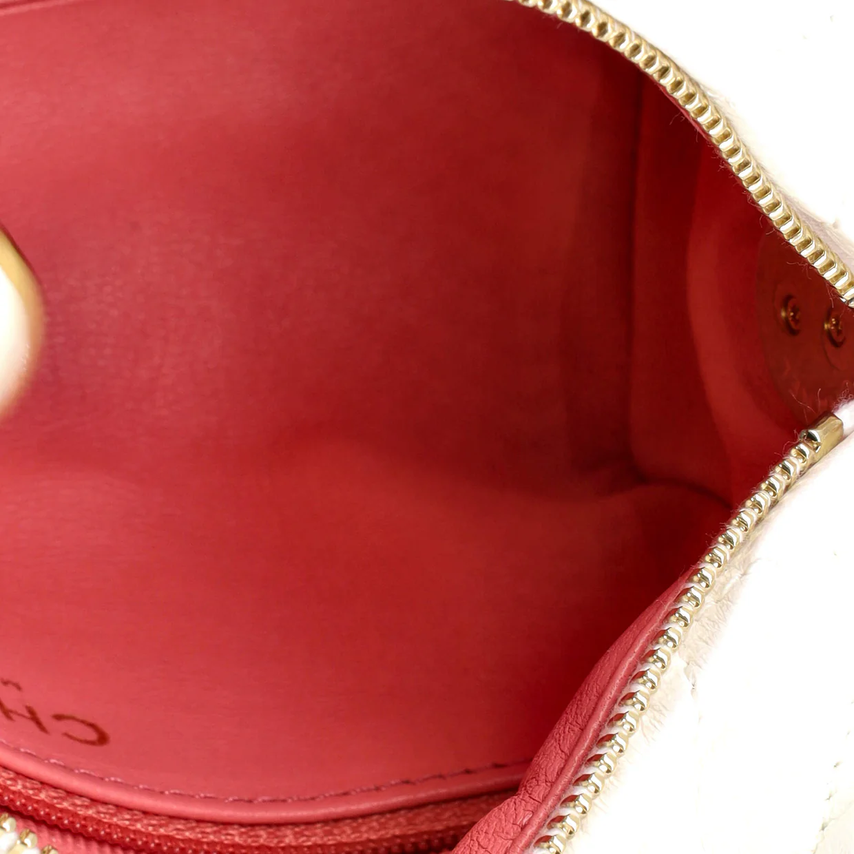 CC Links Hobo Quilted Crumpled Lambskin Small - Deep Luxury