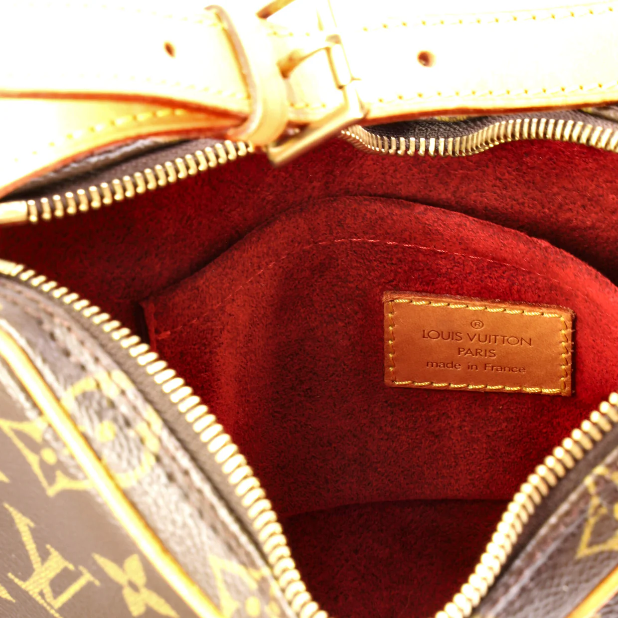 Croissant Handbag Monogram Canvas PM - Deep Luxury