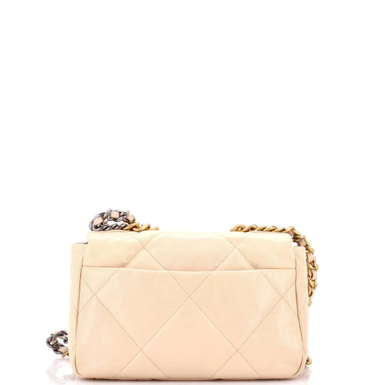 19 Flap Bag Quilted Leather Medium - Deep Luxury
