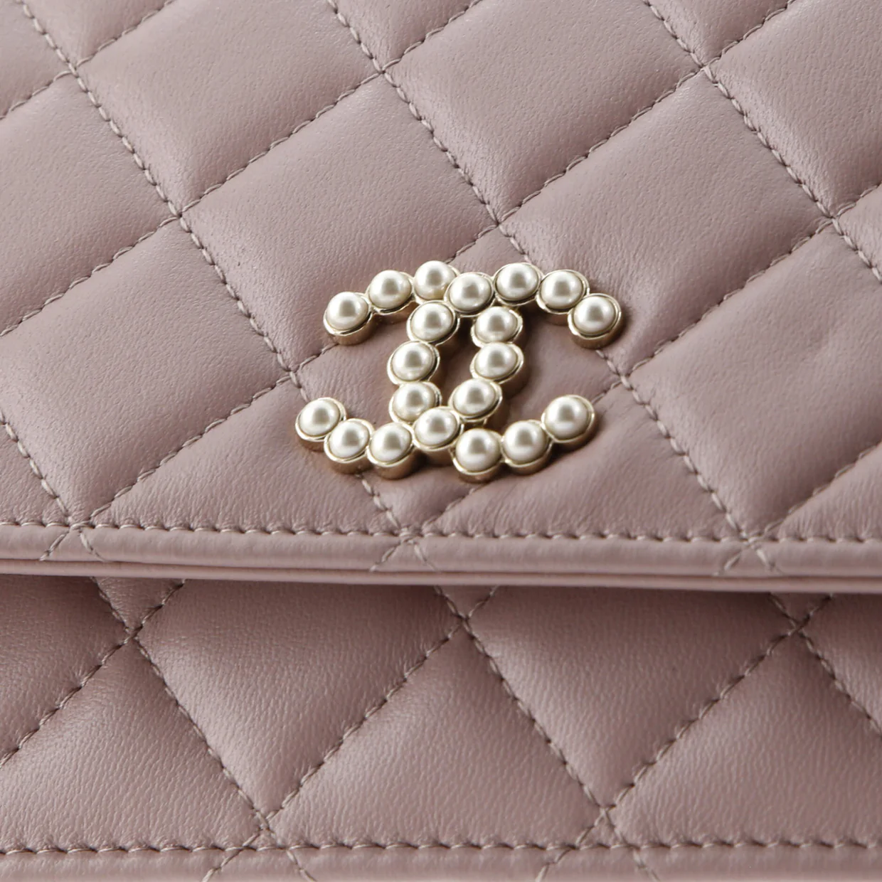 Coco Candy Wallet on Chain Quilted Lambskin - Deep Luxury