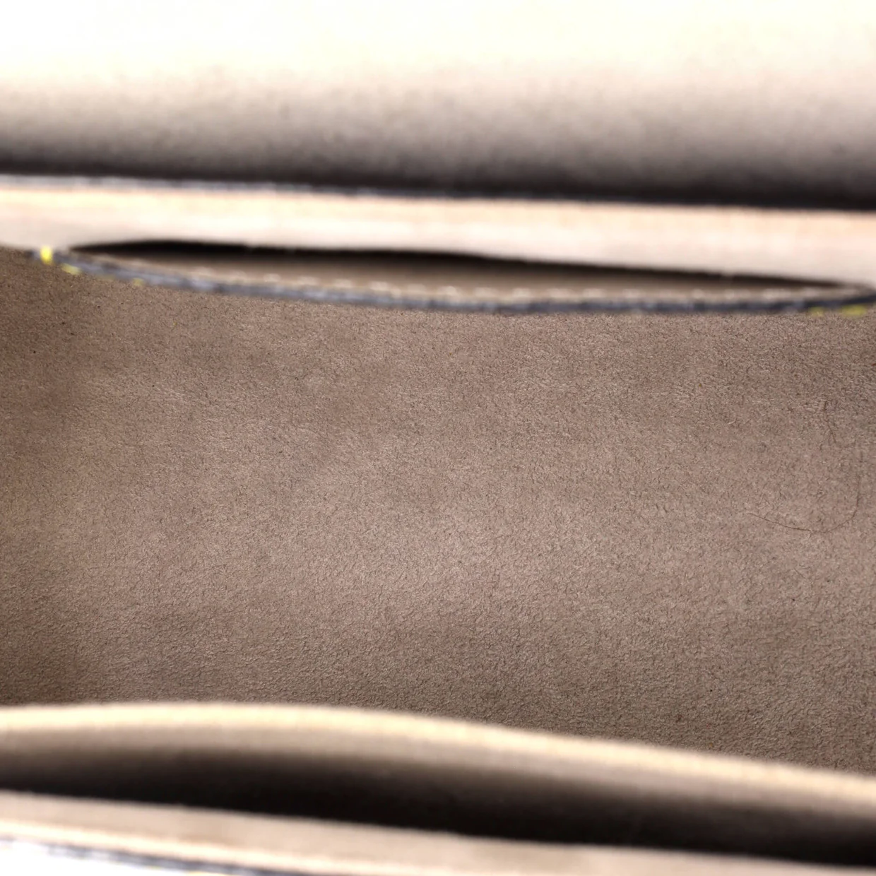 Twist Handbag Epi Leather MM - Deep Luxury