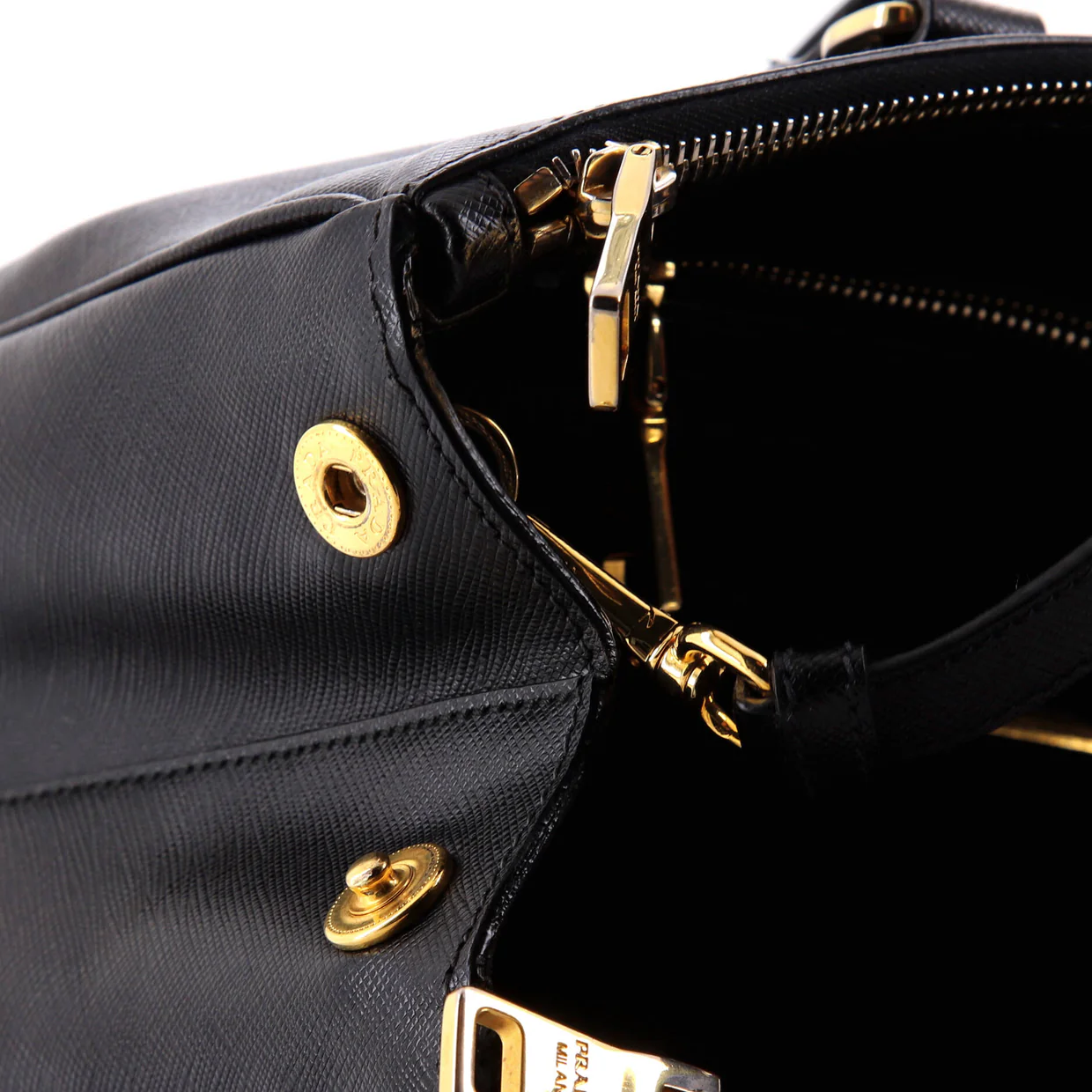 Galleria Double Zip Tote Saffiano Leather Medium - Deep Luxury