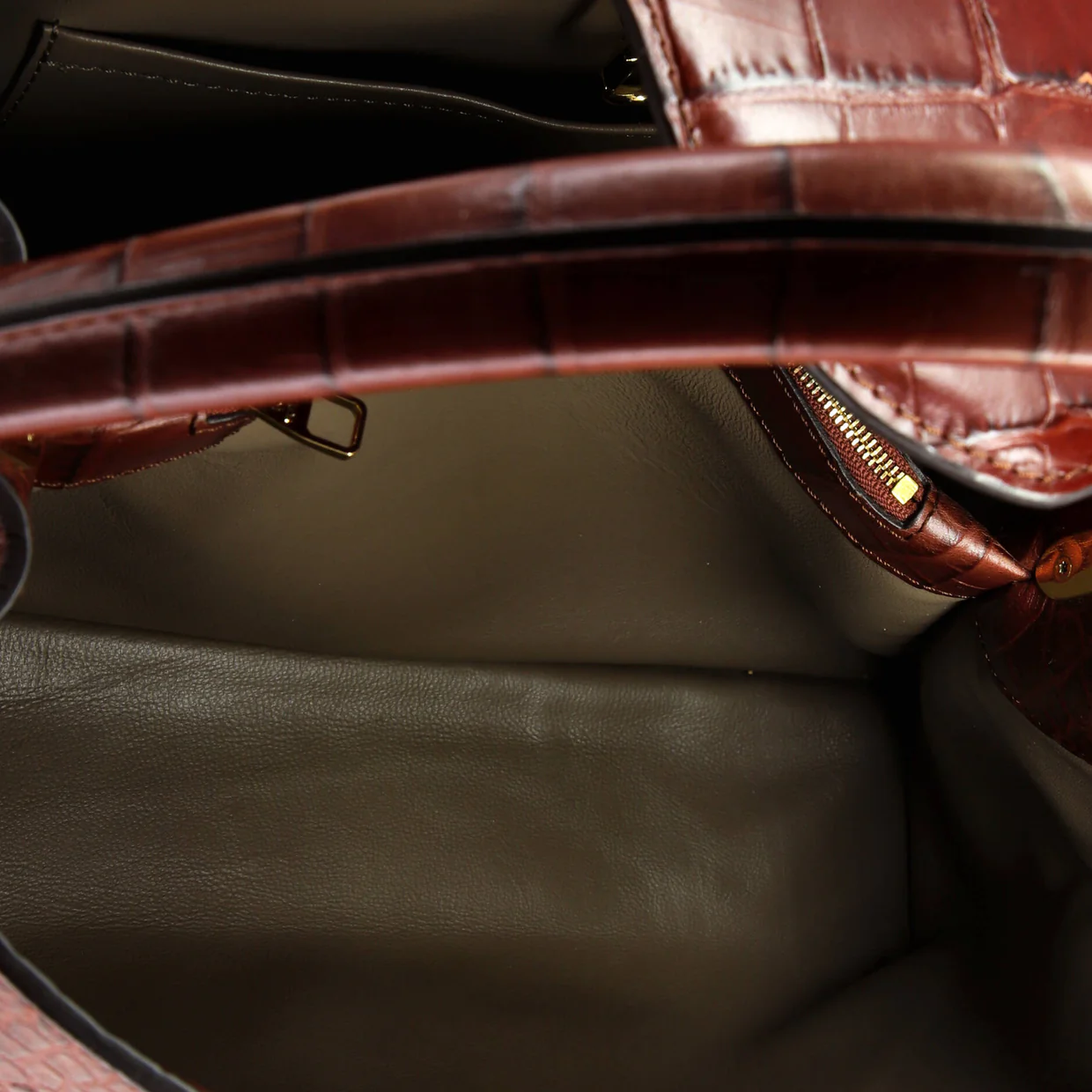 Capucines Bag Crocodile MM - Deep Luxury