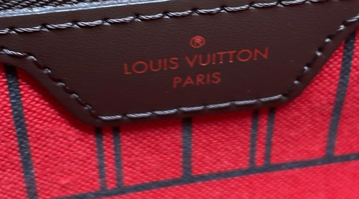 Neverfull NM Tote Damier MM - Deep Luxury