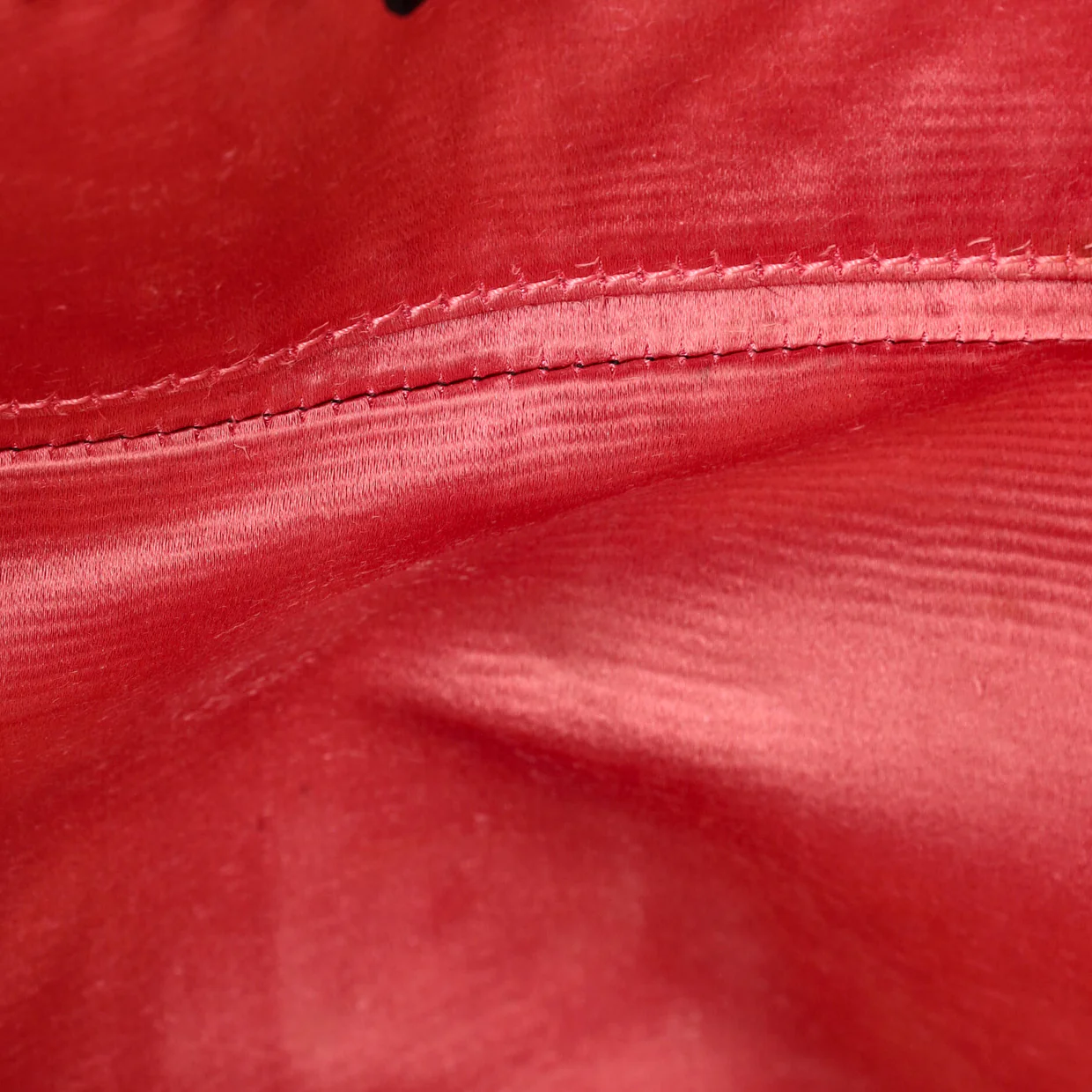 GG Marmont Flap Bag Matelasse Velvet Mini - Deep Luxury