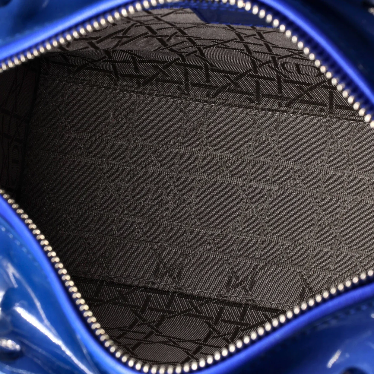 Lady Dior Bag Cannage Quilt Patent Medium - Deep Luxury