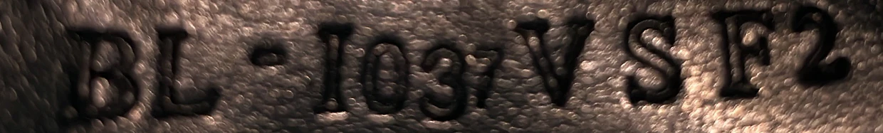 Rockstud Tote Pebbled Leather Small - Deep Luxury