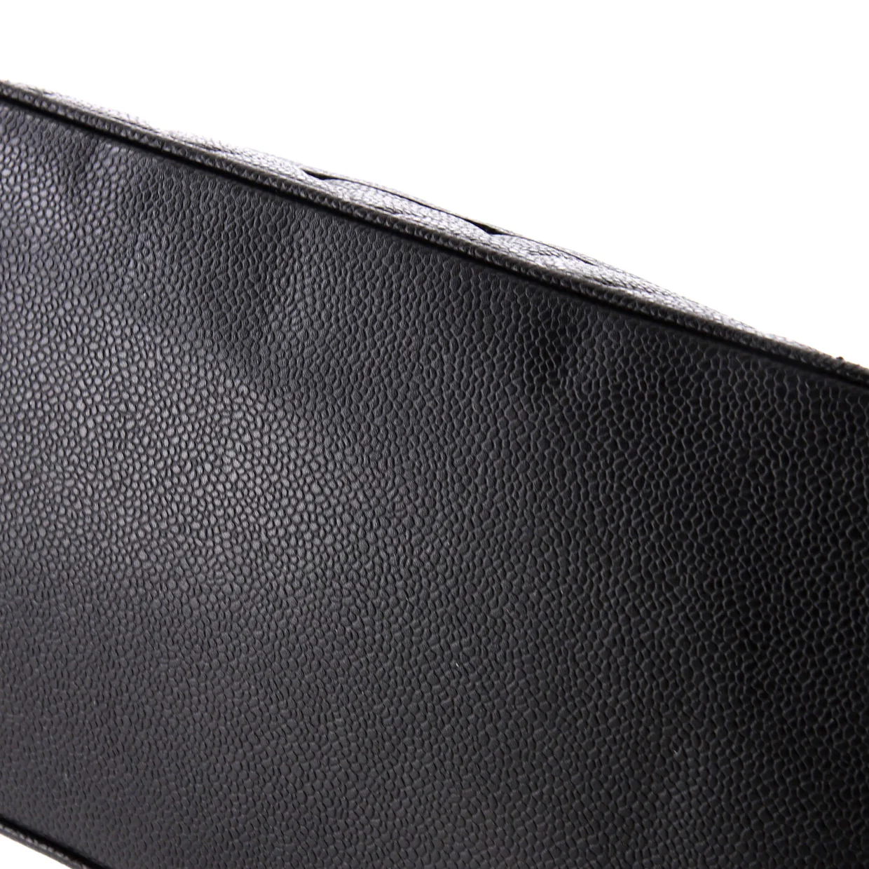 Medallion Tote Quilted Caviar - Deep Luxury