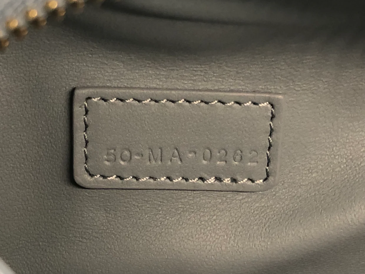 DiorTravel Nomad Pouch Macrocannage Quilt Calfskin Medium - Deep Luxury