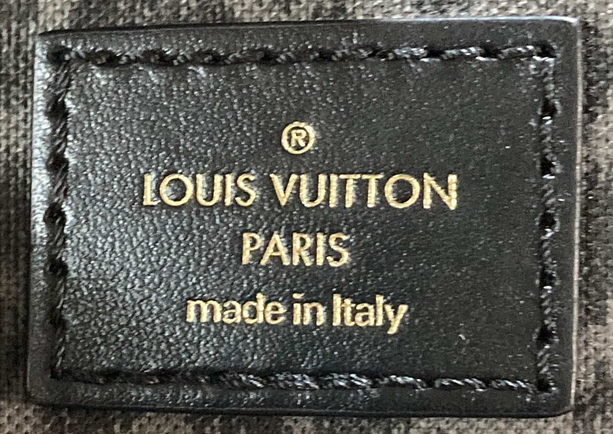 OnTheGo Tote Wild at Heart Monogram Giant GM - Deep Luxury