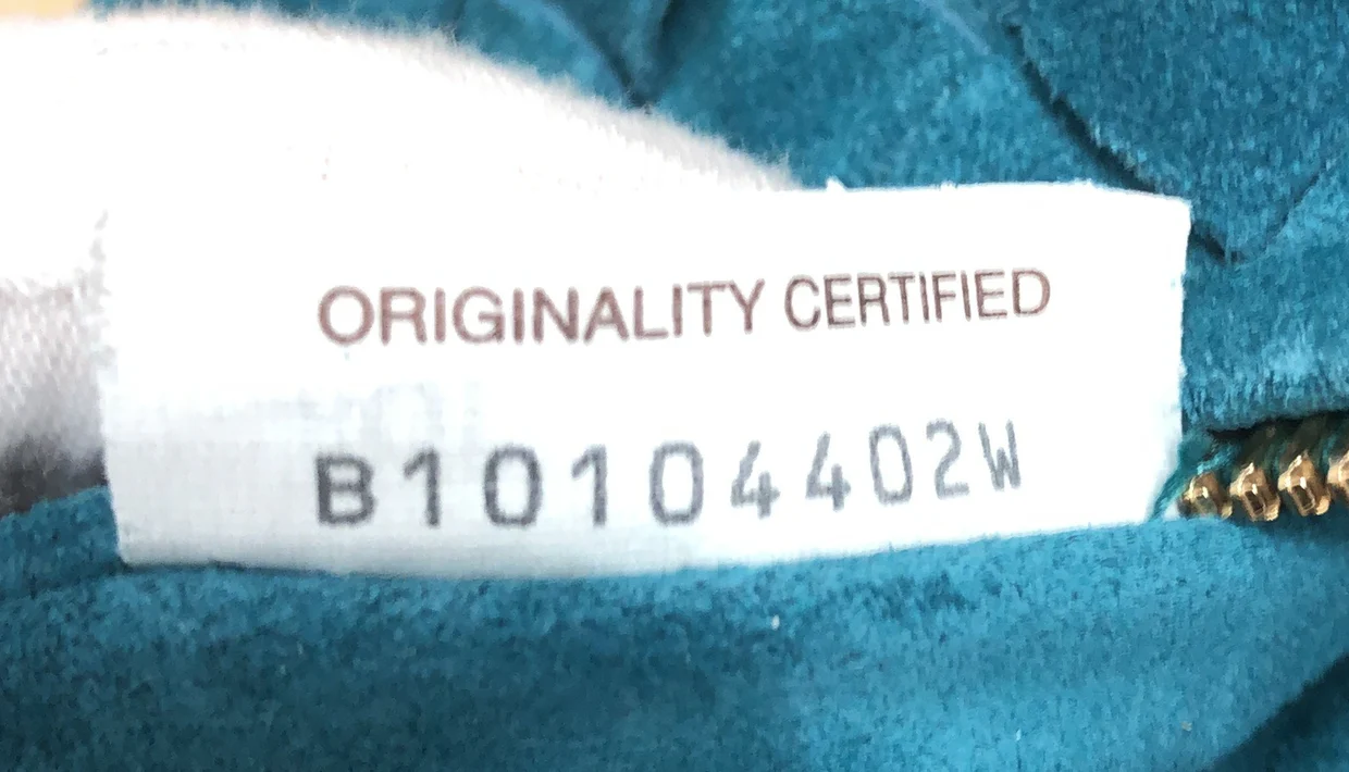 BV Jodie Hobo Intrecciato Suede Teen - Deep Luxury