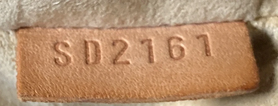 Evora Handbag Damier GM - Deep Luxury