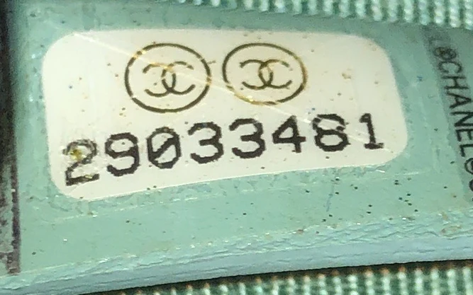 Round Clutch with Chain Quilted Caviar Mini - Deep Luxury