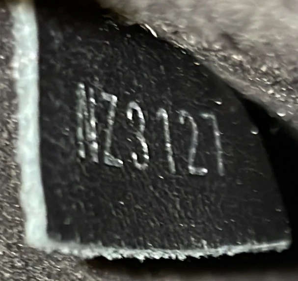 Chain It Handbag Monogram Canvas with Leather PM - Deep Luxury