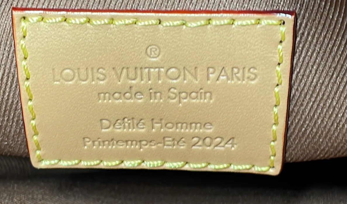 Chess Messenger Bag Damier Pop - Deep Luxury