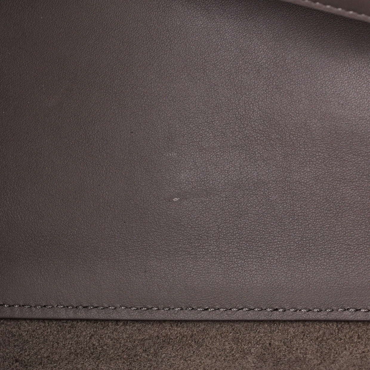 Classic Y Cabas Leather Small - Deep Luxury