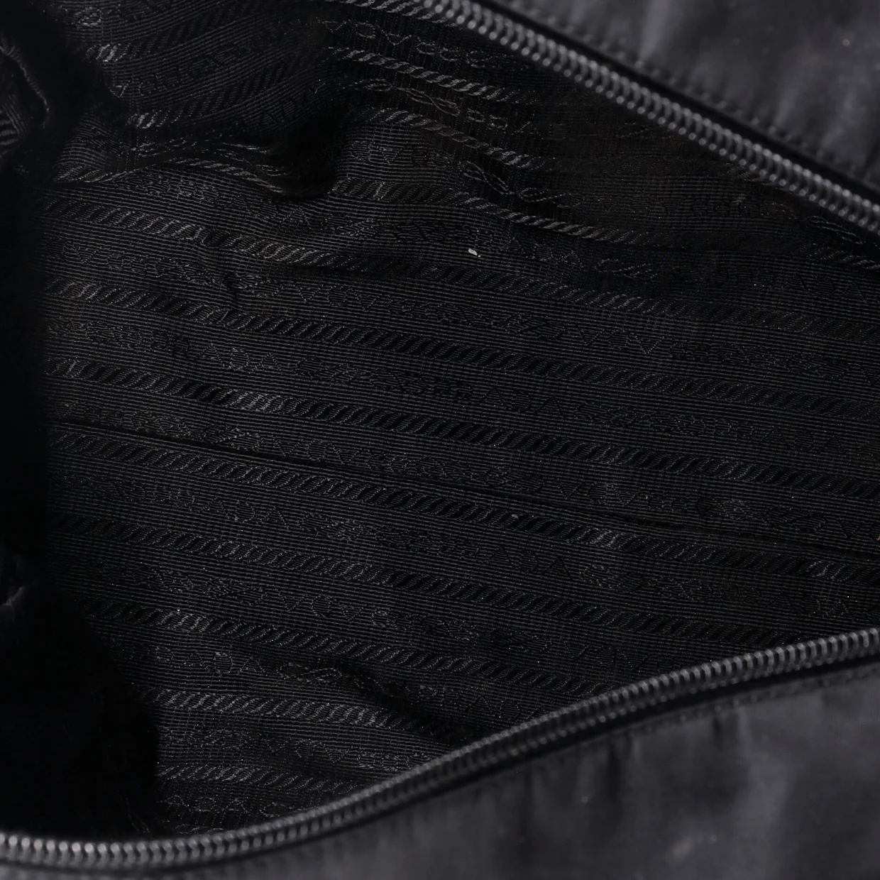 Convertible Zip Tote Tessuto Small - Deep Luxury