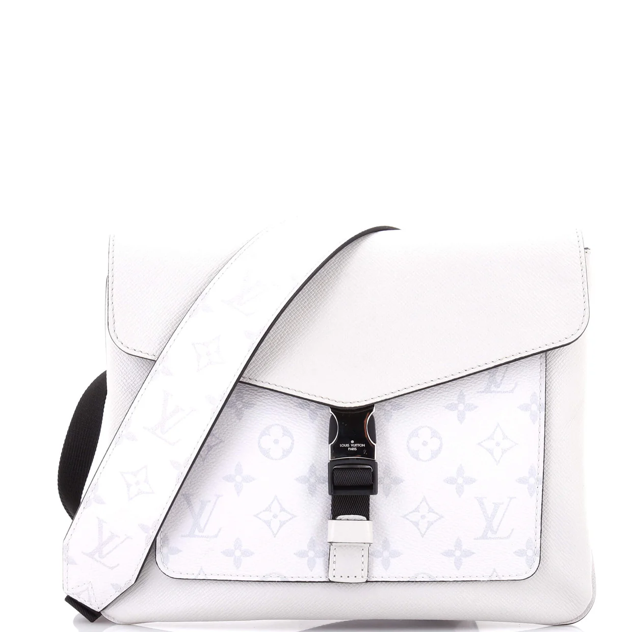 Outdoor Flap Messenger Monogram Taigarama - Deep Luxury