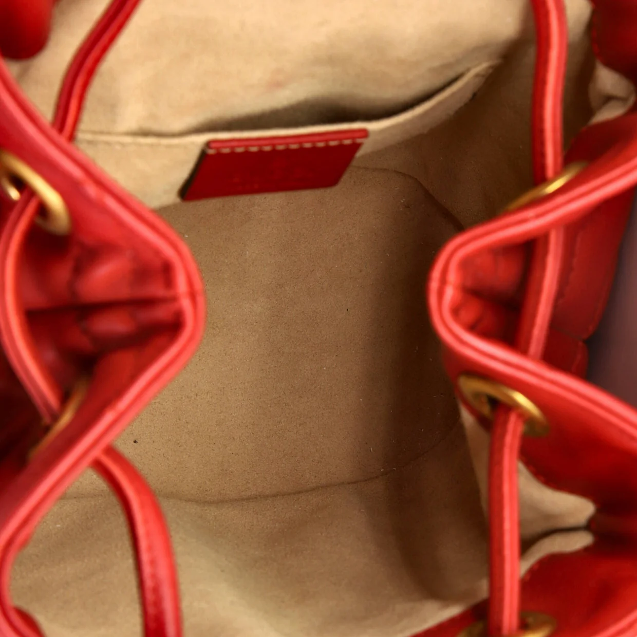 GG Marmont Drawstring Backpack Matelasse Leather Mini - Deep Luxury