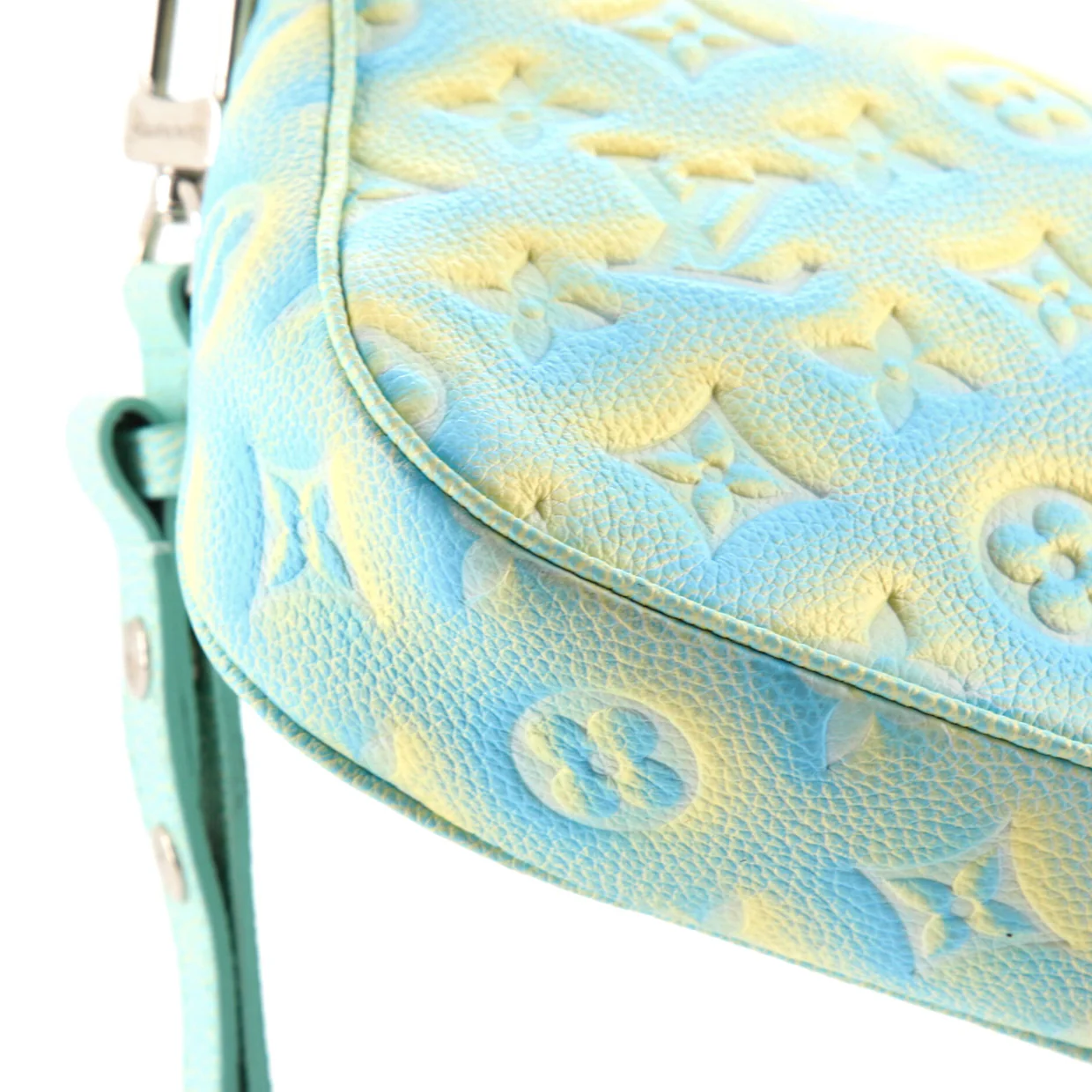 Multi Pochette Accessoires Stardust Monogram Empreinte Leather - Deep Luxury