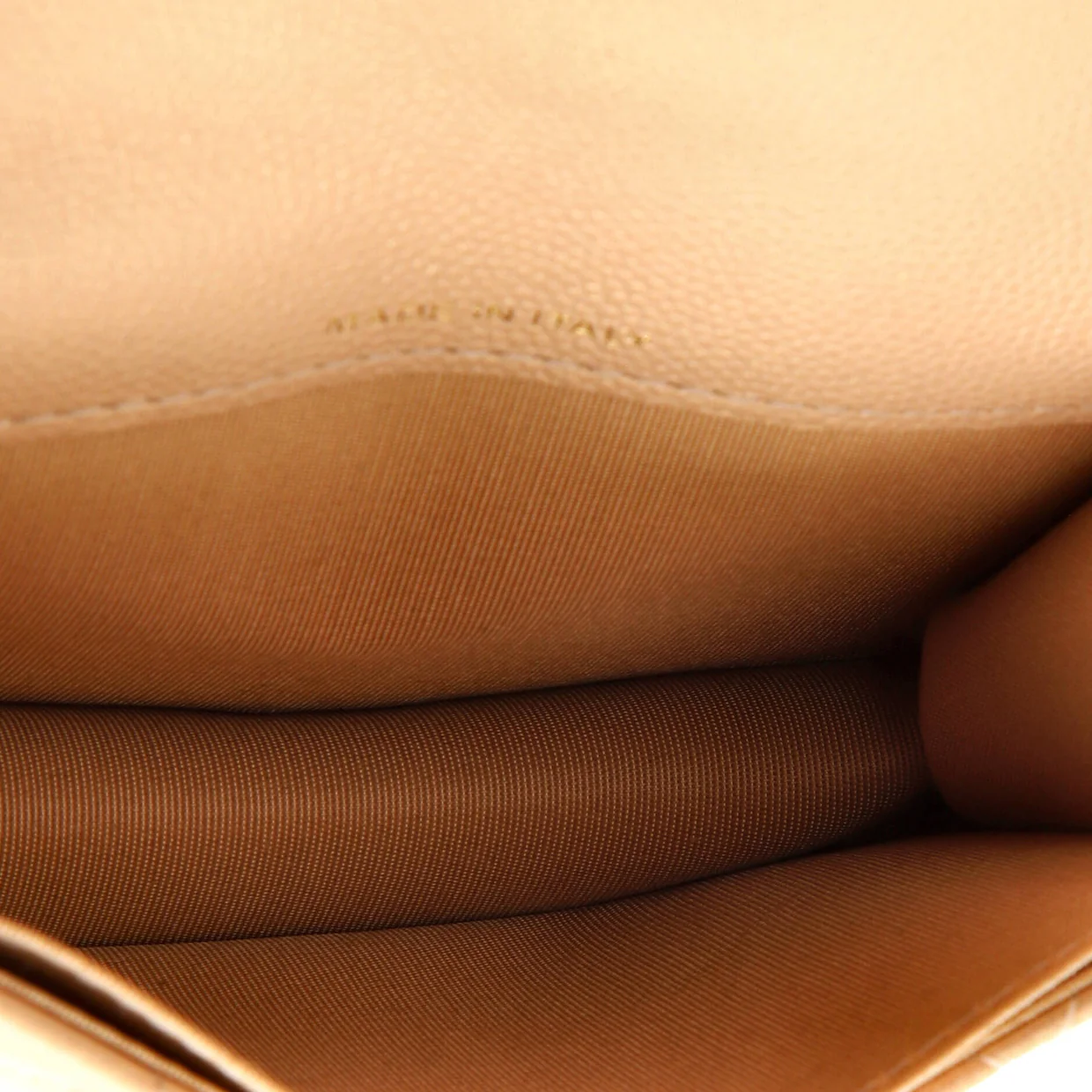 CC Pearl Coin Card Holder with Chain Quilted Iridescent Caviar - Deep Luxury