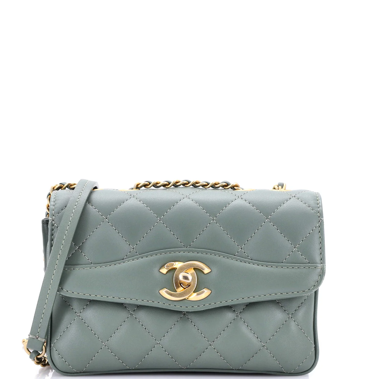 Daily Companion Coco Vintage Flap Bag Quilted Lambskin Small - Deep Luxury