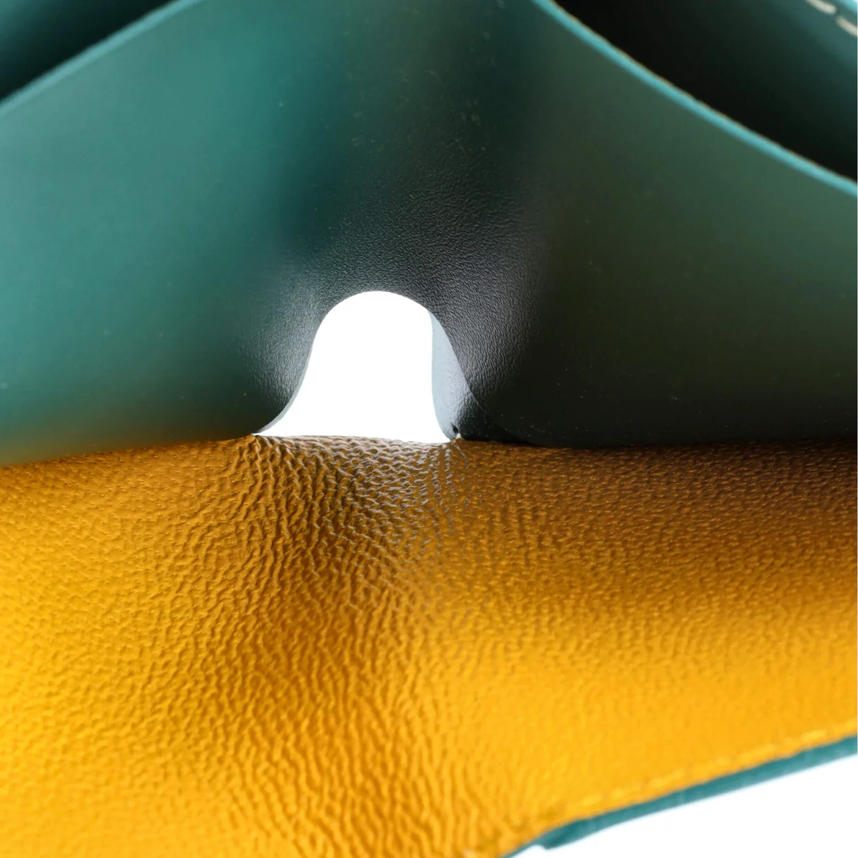 Victoire Wallet Coated Canvas - Deep Luxury