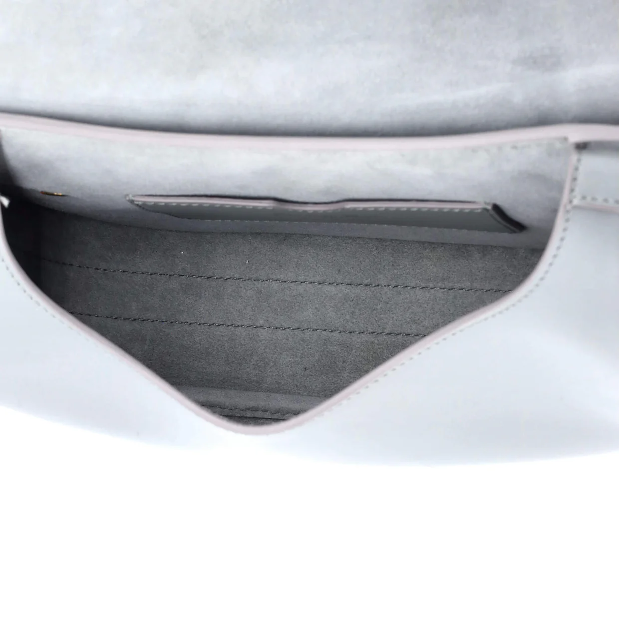 Bobby Flap Bag Leather Medium - Deep Luxury